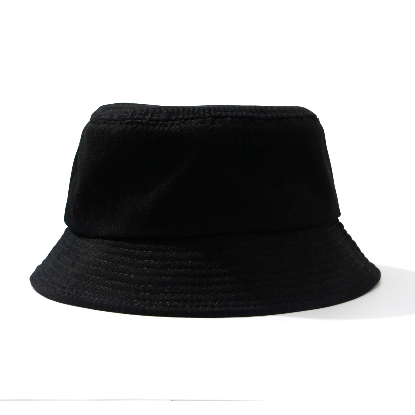 SANCE bucket hat sombrero de cubo blanco negro SANCE STORE lgbtq+ lgbtqia trans queer lesbiana gay homosexuales solterxs solteras solteros encuentra amor en vida real fishing hat sombrero de pesca hipster moda