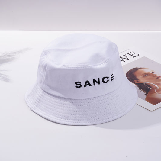 SANCE bucket hat sombrero de cubo blanco negro SANCE STORE lgbtq+ lgbtqia trans queer lesbiana gay homosexuales solterxs solteras solteros encuentra amor en vida real fishing hat sombrero de pesca hipster moda