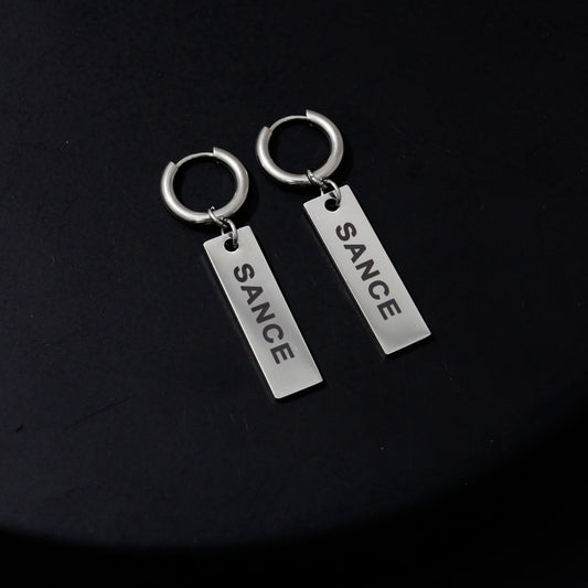 SANCE pendientes cortas earrings short pendant silver plata queer bisexual gay lesbiana trans lgbtq+ lqbtia solterxs solteros solteras singles jewlry joyeria jewellery